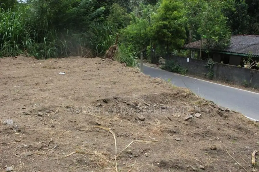 COMMERCIAL LAND FOR SALE IN KANDY (SP797)