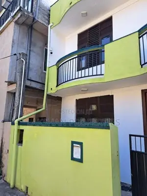 Two Storey House for Sale in Boralesgamuwa Lake Road