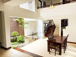 All A/ C House sale Talawatugoda