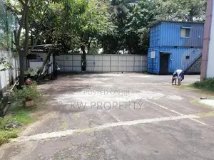 warehouse for sale in Mount Lavinia