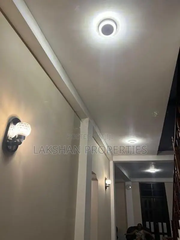 Two Storey House for Sale in Boralesgamuwa Lake Road