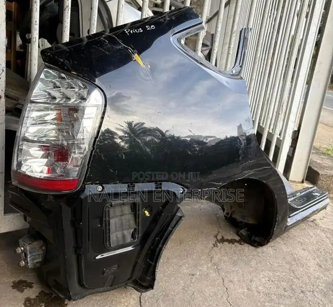Toyota Prius 20 Rear Right Side Cut Quarter Panel