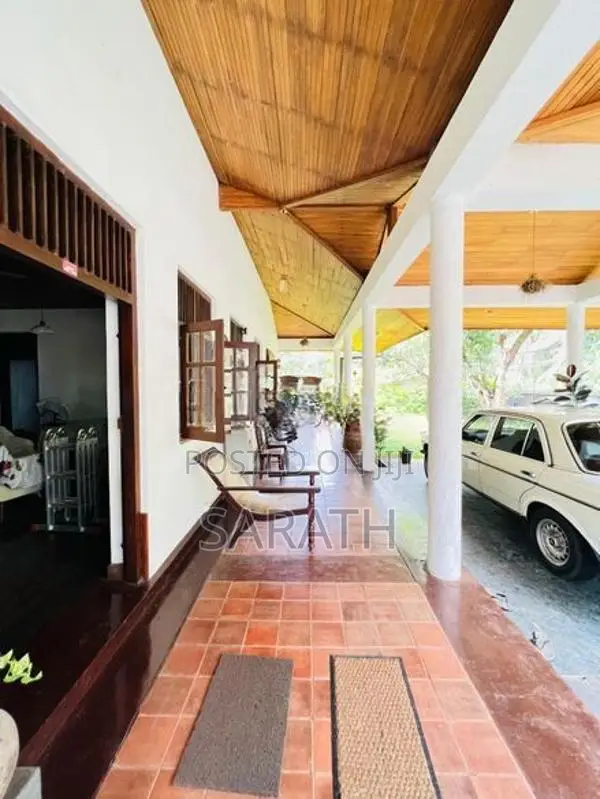 Single Storied Luxury House With Large Land for Sale