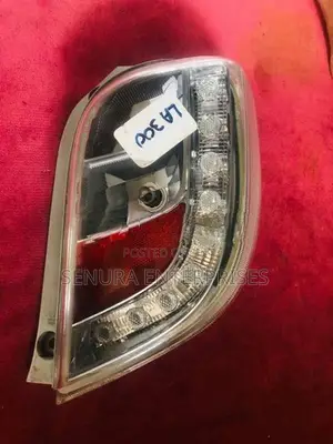 Daihatsu Mira LA300 Tail Light R/H