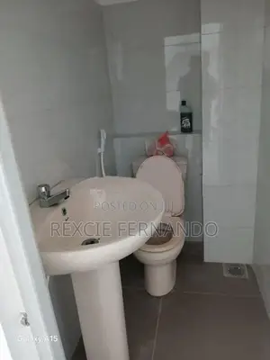 3 Storey Building in Rajagiriya