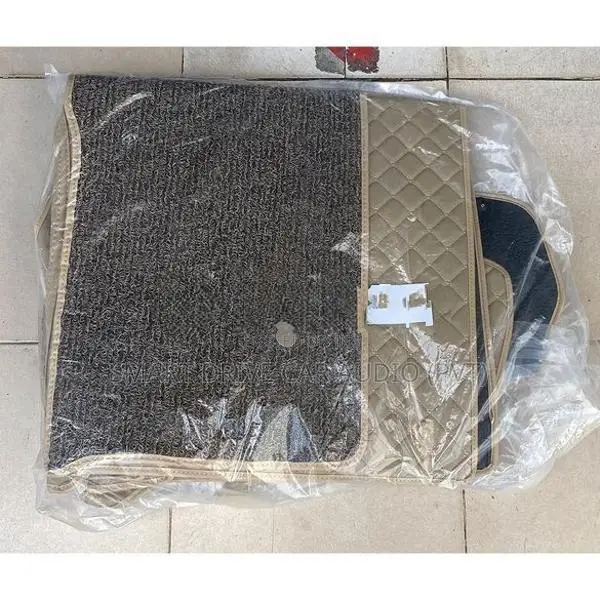 Suzuki Every Beige Black 3D Carpet