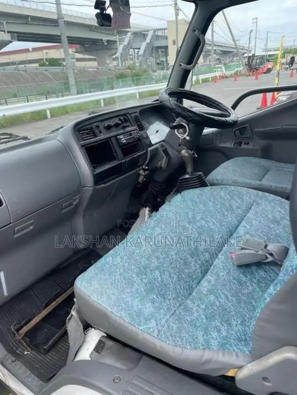 Mitsubishi Canter Crewcab Cabin