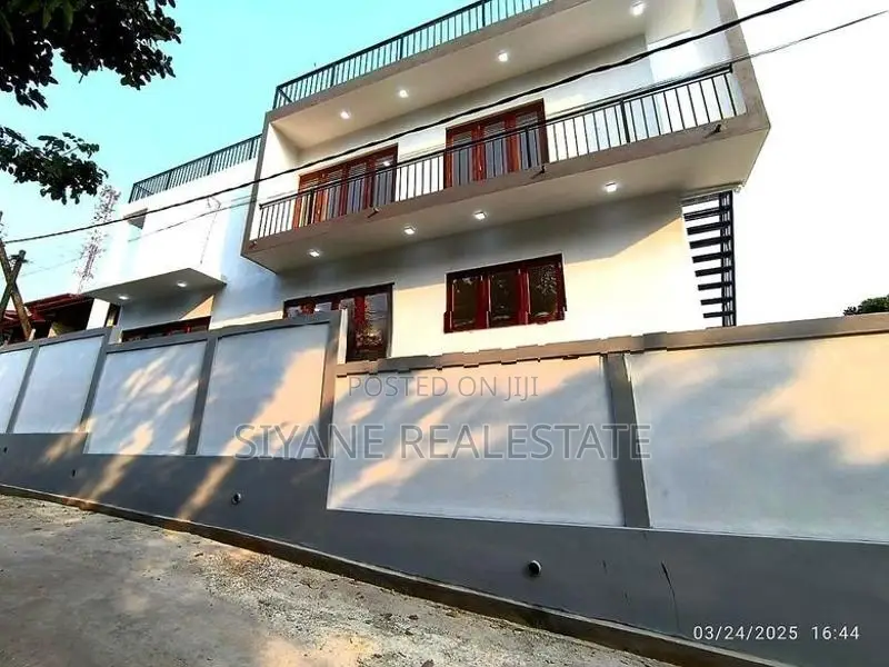 Brand New House for Sale in Thalawathugoda