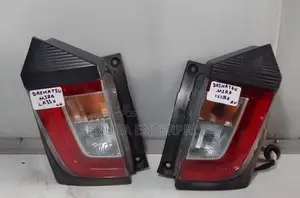 DAIHATSU MIRA LA350 TAIL LIGHT LH/RH