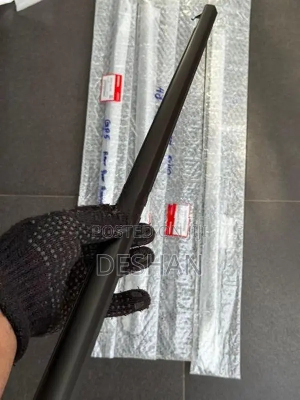 Honda fit gp5 window whether strips genuine door beading