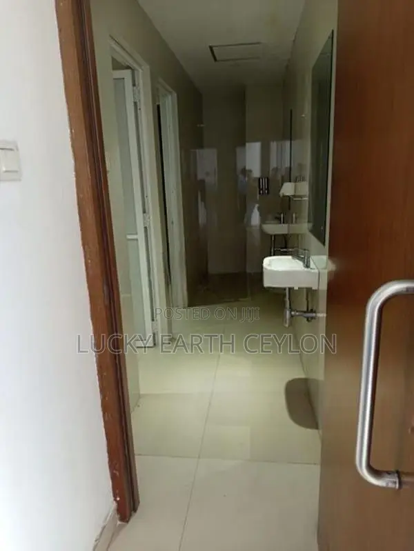 Rajagiriya 3 Floors of Commercial Space in Two Towers For Rent (MG1137