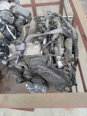 Toyota 2KD Engine with gear box complete