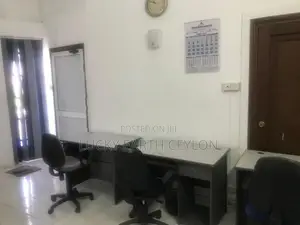Col 1 Furnished Office Space With Parking For Rent (MG1146)