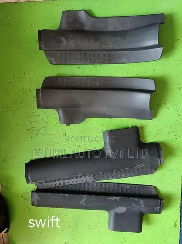 Suzuki Swift ZC71 Door Step Covers(4pcs)