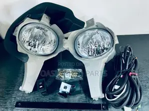 Toyota Hilux Fog Lamp Set (2005-2007)