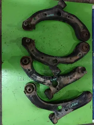 Daihatsu Mira LA300 Lower Arm