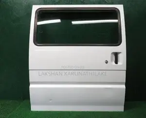 Nissan Mazda Vanette Dickey Door