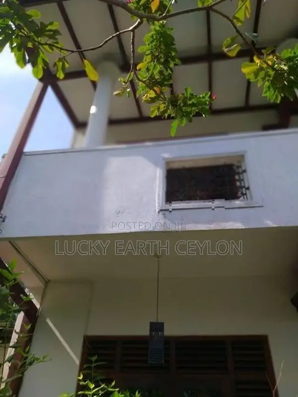 Sale Hokandara 2Story Large House With Ample Parking Space (S152)