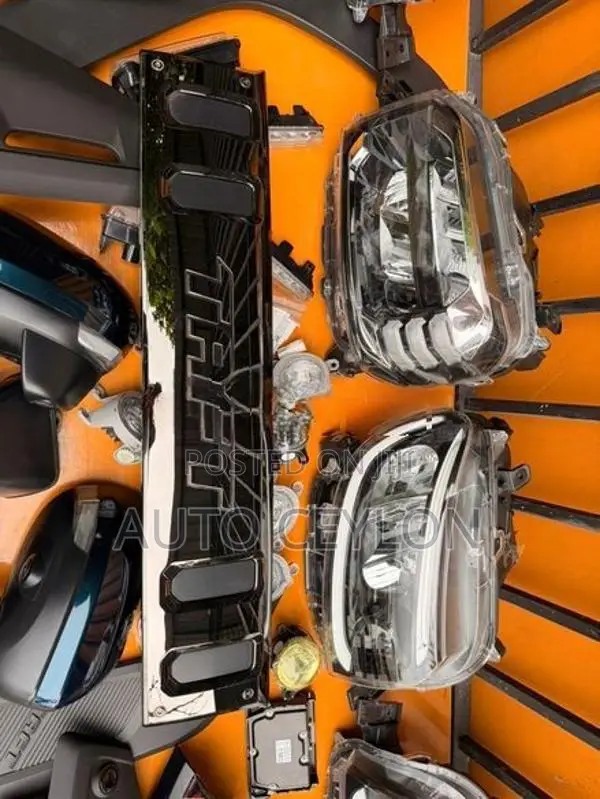 Daihatsu Taft Shell Grill