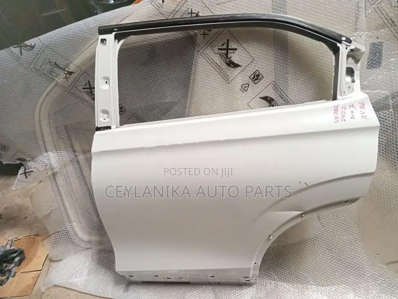 Vezel Door Rear Lh 2025