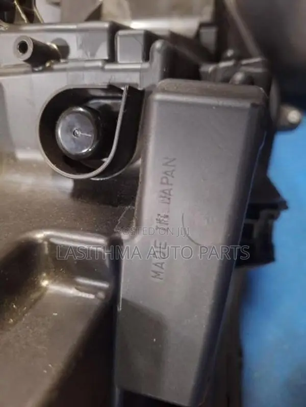 (2025) Honda Vezel Head Lamp