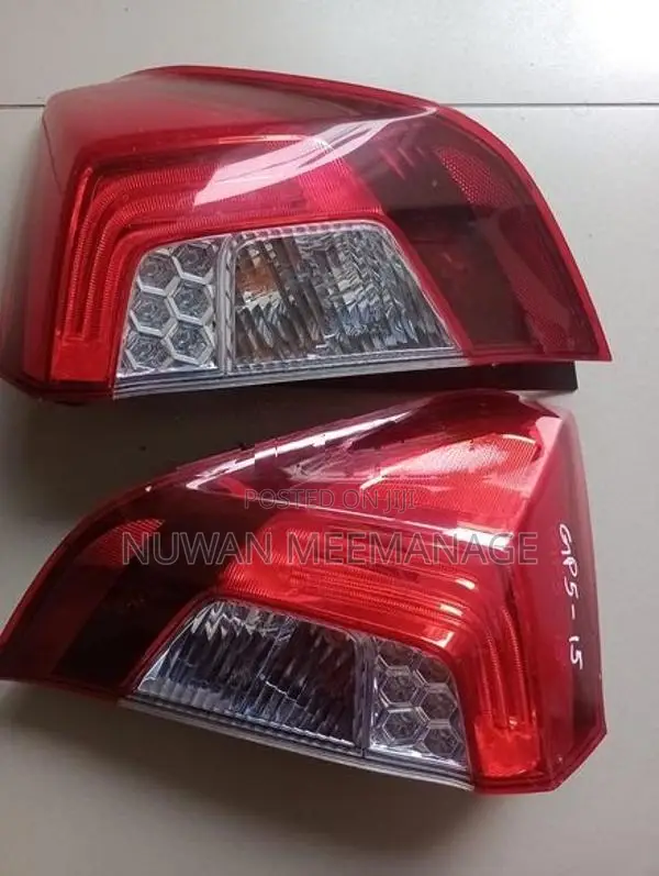 Honda Vezel Gp5 Headlights