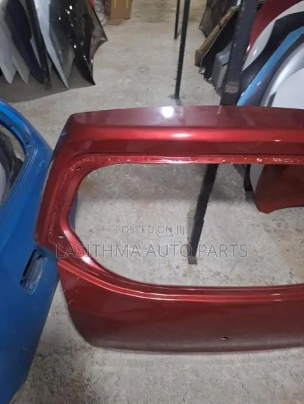 Alto K10 Dicky Door Panel