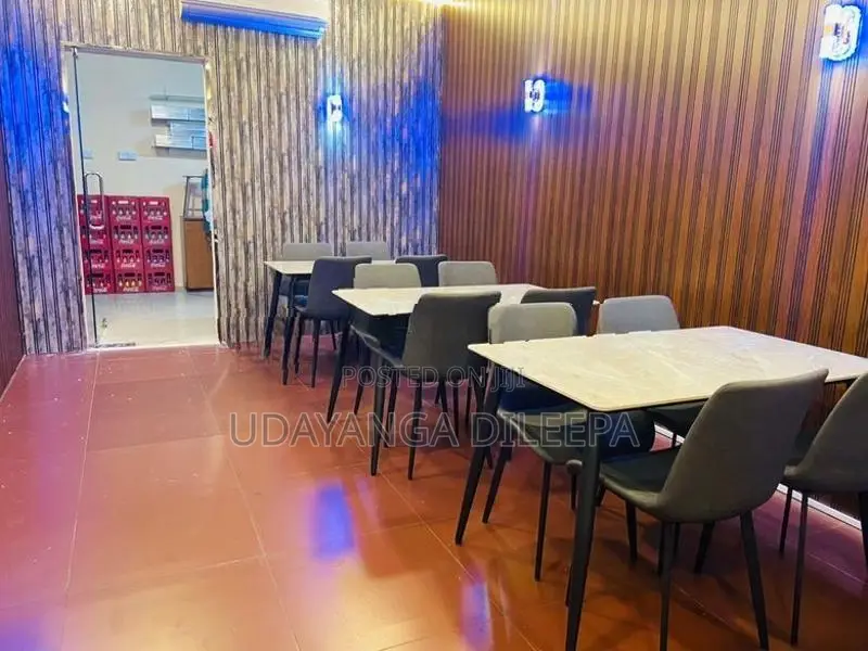 Restaurant Dining Table with Chairs
