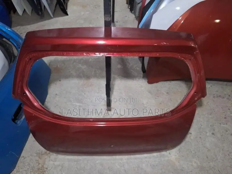 Alto K10 Dicky Door Panel