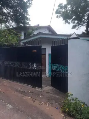 House For Sale In Boralesgamuwa Dewalamulla