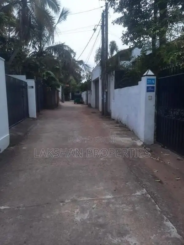 House For Sale In Boralesgamuwa Dewalamulla