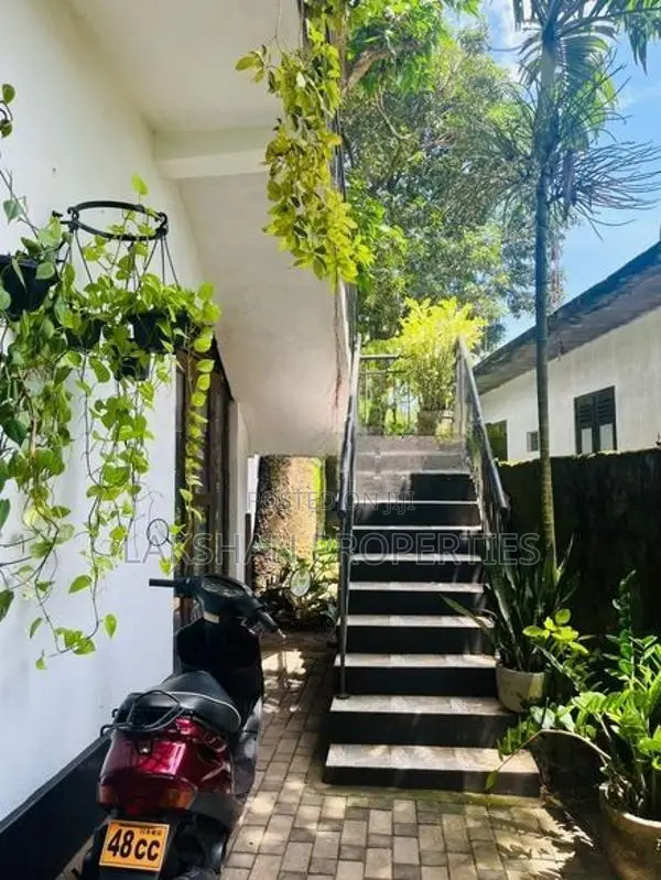 House For Sale In Piliyandala