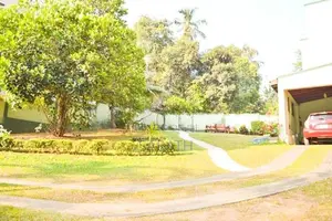 Spacious Luxury House For Sale Talawatugoda