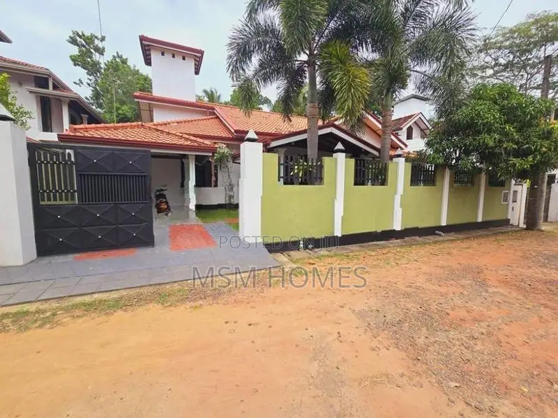 13.5 Land With New House For Sale in Negombo