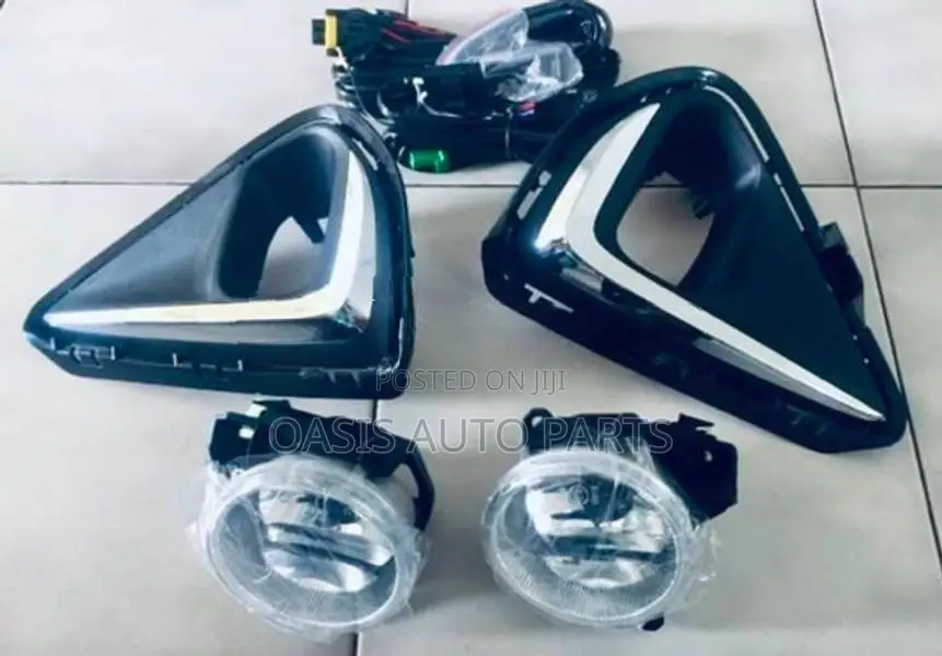 Toyota AXIO Halogen Fog Lamp Set 2017-2018