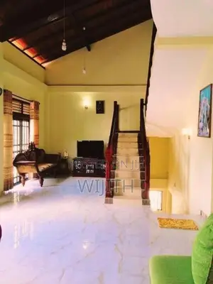 3 Storey House for Sale in Nugegoda, Papiliyana