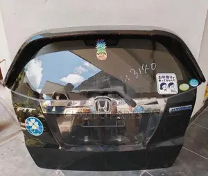 Honda Fit GP1 Dicky Door With Spoiler