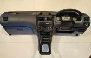 Nissan AD Wagon Y11 Dashboard