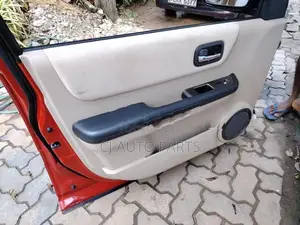 Nissan X trail T30 Doors and Parts