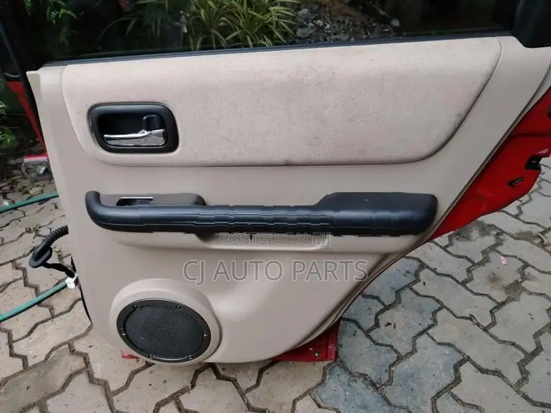Nissan X trail T30 Doors and Parts