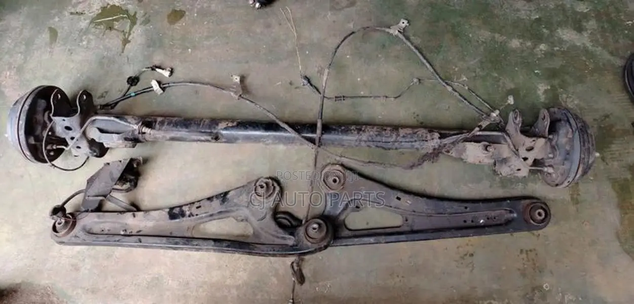 Suzuki Spacia MK42s Rear Axle