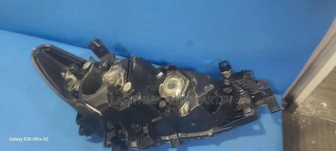 Mazda 6 Head Lamp