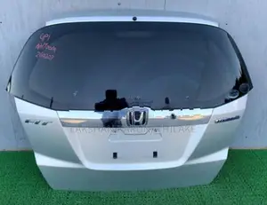 Honda Fit GP1 navi premium dickey door
