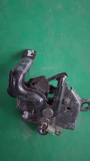 Belta P92 Bonnet Lock