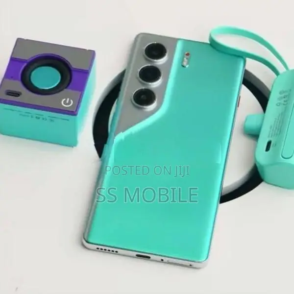 Tecno Camon 40 8\256GB (Brand New)