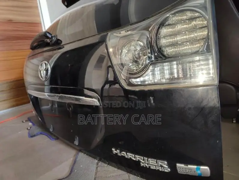Toyota Harrier rear Dickey Door