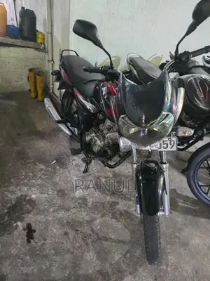 Bajaj Discover 125 2016