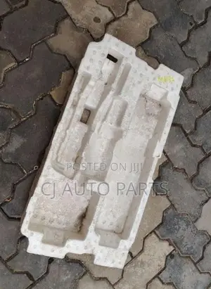 Suzuki Spacia MK42 Tool Box