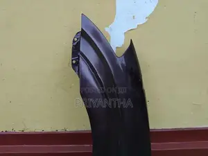 Kyron Left side Fender