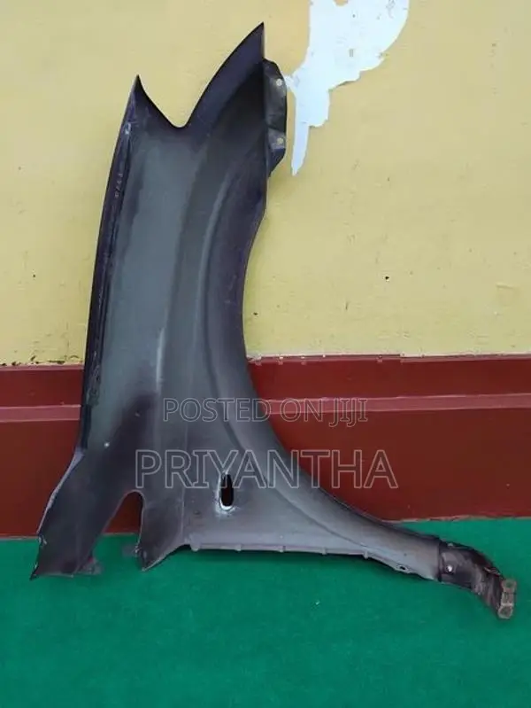 Kyron Left side Fender